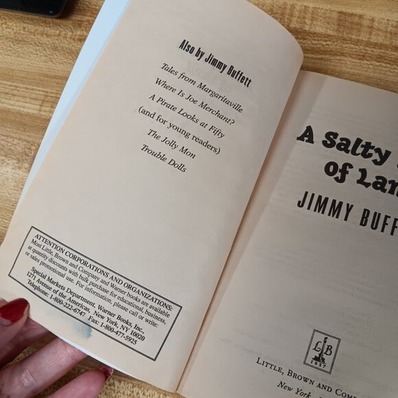 A Salty Piece of Land  Buffett, Jimmy  Mass Market Paperback Book  Used 2004 - Picture 8 of 10